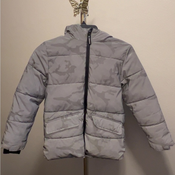 Reflective Puffer Jacket - Picture 3 of 6